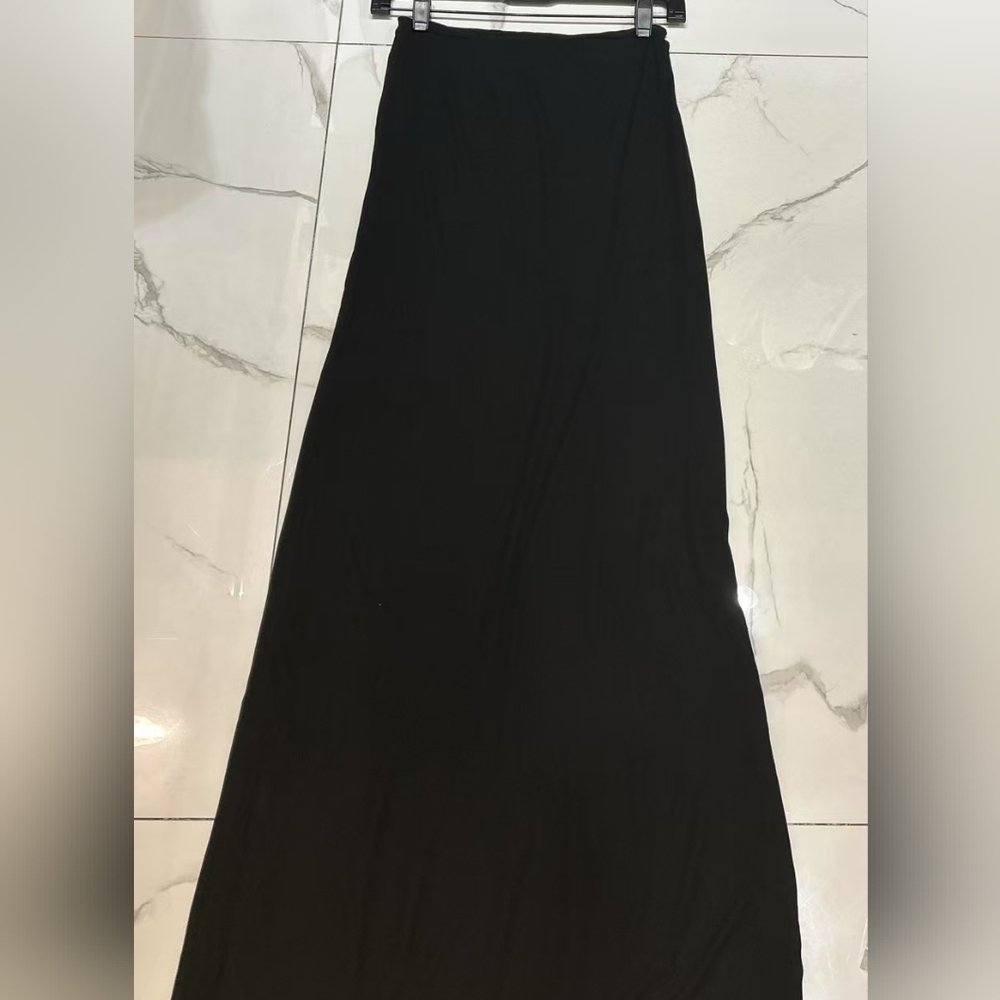 Helsa Sheer Knit Layered Maxi Skirt - Picture 5 of 6
